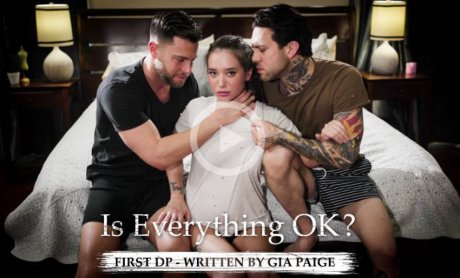 Сводные братцы трахнули грустную сестричку по всем правилам семейного уюта! Сестра ты же не против если мы тебя выебем?