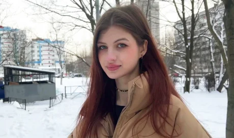 Пошутил — и оттрахал: русская студентка дала после пары фраз и сразу раздвинула ножки!