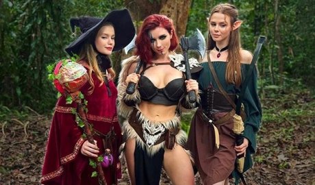 Русское порно в стиле фэнтези — эльфийки трахают геймеров без перерыва на квесты! Вот какую порнуху делают русские!